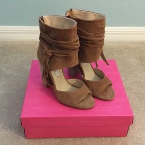 Kristin Cavallari leigh-2 bootie.